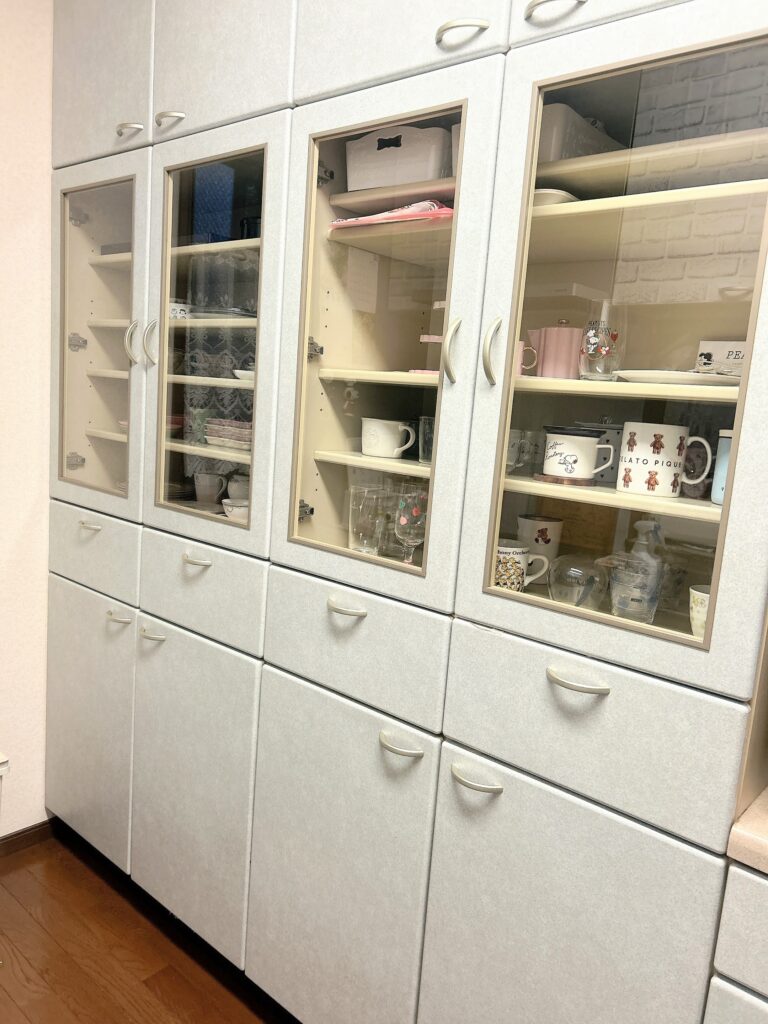 収納　片付け　断捨離　暮らし　主婦　ママ　丁寧　スッキリ　共働き　一人暮らし　フランフラン　ジルスチュワート　食器　オトナ女子　整理収納　鈴木　ゆり　お片づけサロン　NHK 監修　Amazon 楽天　雑貨　youtube