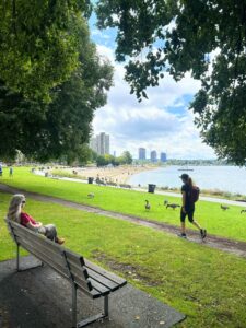 カナダ　バンクーバー　夏休み　インテリア　片付け　旅行　一人旅