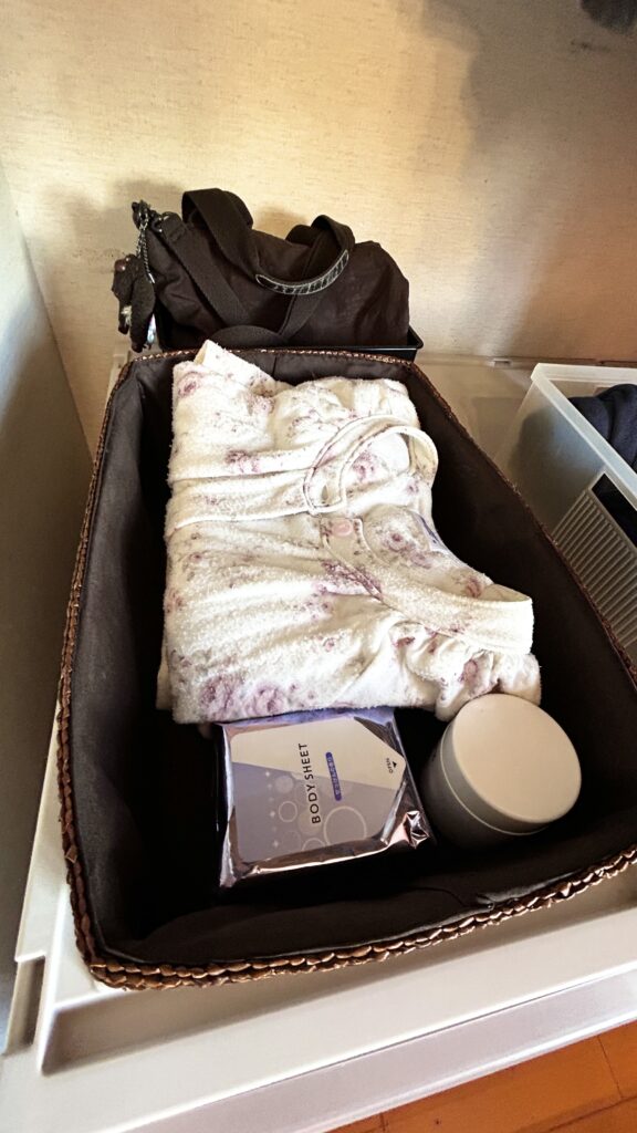 生前整理
シニアの暮らし
親の家の片付け
整理収納サポート
思い出
鈴木 ゆり
埼玉
東京
EndOfLifeOrganizing
SeniorLiving
AgingWithDignity
LifeOrganizing
HomeOrganization
OrganizedLiving
Decluttering
Downsizing
MemoryCorner
RespectfulLiving
MindfulLiving
OrganizingWithCare