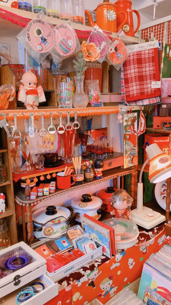 #高円寺
#昭和レトロ
#昭和レトロインテリア
#レトロ家具
#ヴィンテージ家具
#インテリア
#部屋づくり
#整理収納
#片付け
#東京散策
#Koenji
#ShowaRetro
#JapaneseRetro
#JapaneseInterior
#VintageJapaneseFurniture
#VintageInterior
#InteriorInspiration
#JapaneseHome
#Decluttering
#TokyoLife