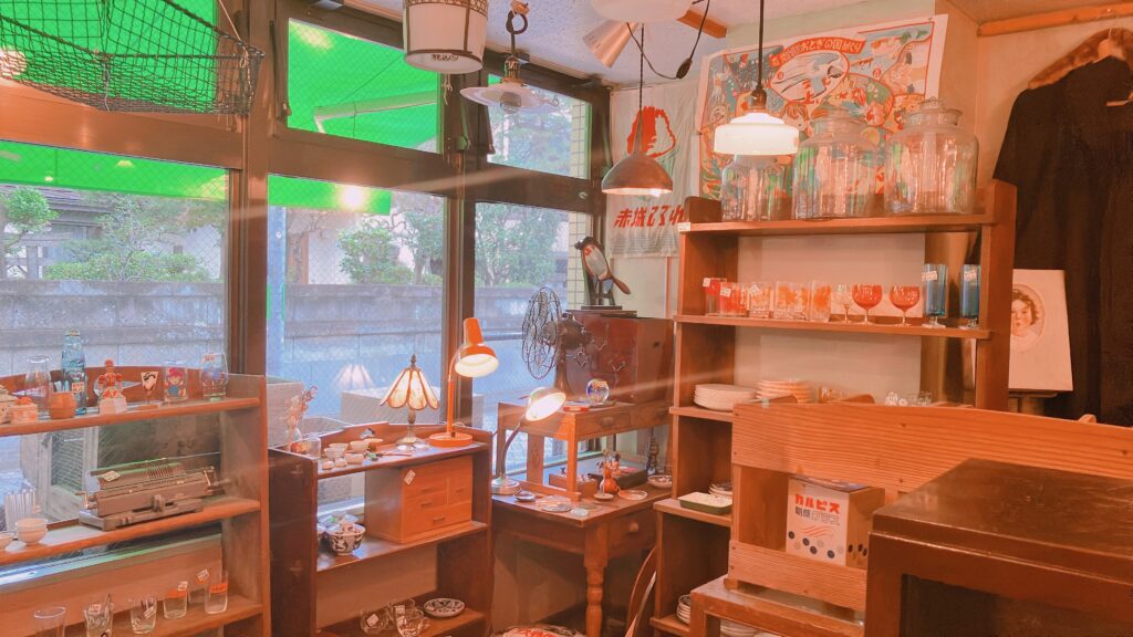 #高円寺
#昭和レトロ
#昭和レトロインテリア
#レトロ家具
#ヴィンテージ家具
#インテリア
#部屋づくり
#整理収納
#片付け
#東京散策
#Koenji
#ShowaRetro
#JapaneseRetro
#JapaneseInterior
#VintageJapaneseFurniture
#VintageInterior
#InteriorInspiration
#JapaneseHome
#Decluttering
#TokyoLife