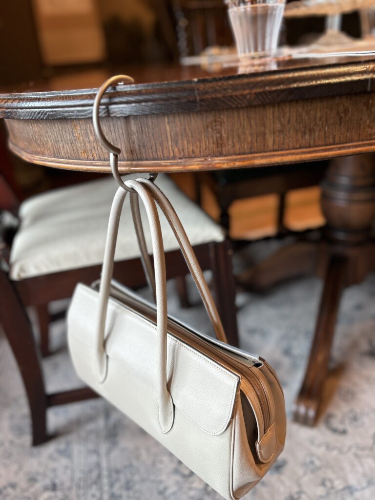 バッグハンガー　監修　インフルエンサー　spark joy living item goods product  Suzuki Yuri organize small space home bag  Hanger travel