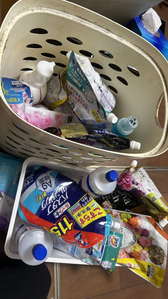 Senior home organization
Decluttering for seniors
Home organization tips
Minimalism for seniors
生活・健康・快適さ
Healthy living
Comfortable living at home
Stress-free home
Life simplification
日本文化・家庭料理
Japanese home cooking
Healthy Japanese meals
Family-friendly Japanese recipes
生前整理 終活
買取 不用品 断捨離 シニア 高齢者