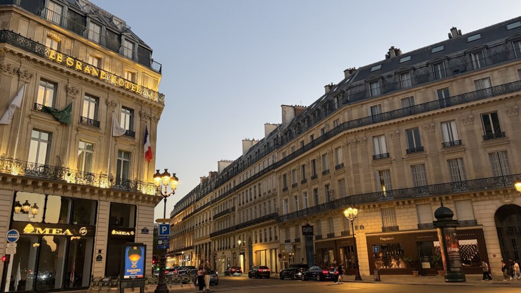 パリ旅行
フランス旅行
パリの暮らし
パリのアパート
パリのレストラン
フランス文化
海外の住まい
日本とフランス
整理収納アドバイザーの旅
お片付けサロン鈴木ゆり